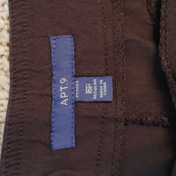 Apt 9 Pants 16P - Picture 3 of 5